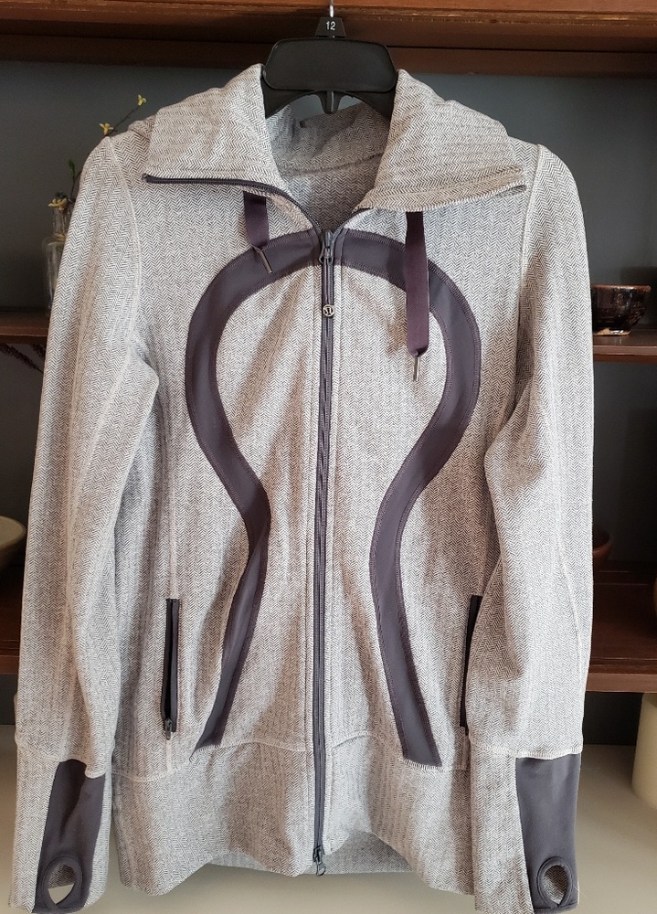 Lululemon jacket
